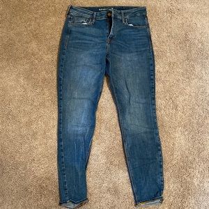 Mid rise jeans